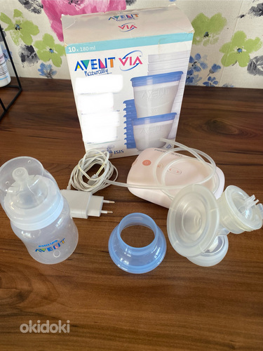 Philips Avent молокоотсос + контейнеры для хранения