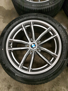 BMW g30 g31 original M-pakett valuveljed ja rehvid (1 foto / 9)
