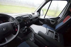 Renault Master H3/L3 jaheseadmega kaubik (6 foto / 8)