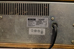 Kassettdekk TEAC A-400 (5 foto / 5)