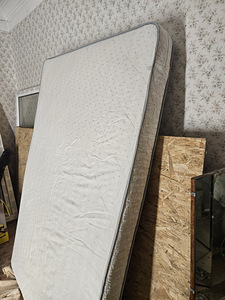 Matras (1 foto / 4)