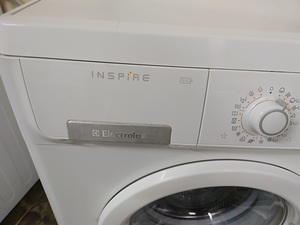 Pesumasin Elektrolux 6 kg garantiiga (5 foto / 7)