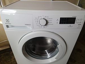Стиральная машина Elektrolux 6 кг с гарантией (3 фото из 5)