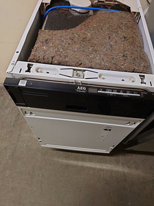 Noudepesumasin Elektrolux 45 sm (4 foto / 5)