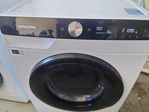 Pesumasin Samsung 7 kg garantiiga (4 foto / 10)