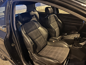 Peugeot 307 (5 фото из 6)
