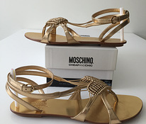 Moschino sandaalid
