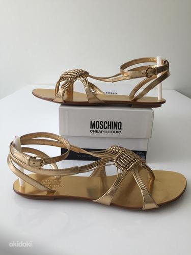 Moschino sandaalid (foto #1)