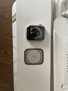 Apple Watch Series 8 (4 foto / 5)