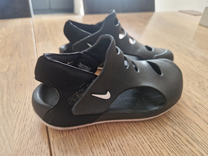 Сандалии Nike размер 31 (2 фото из 2)