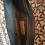 Маленькая сумочка dKNY в очень хорошем состоянии. (фото #3)