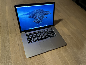 MacBook Pro 15 retina (1 фото из 3)