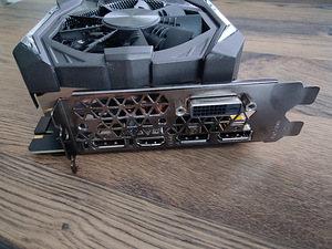 ZOTAC GeForce GTX 1080 AMP Extreme 8 ГБ (5 фото из 5)