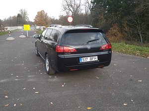 Honda Accord 2.2 cdti (5 foto / 10)