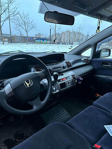 Honda FR-F 2007a 1.8 103kw (4 foto / 6)