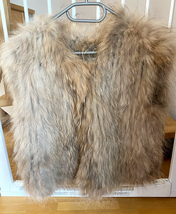 Marita Huurinainen Fur Vest (3 foto / 3)