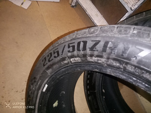 Продам летнюю резину 225/50 R17 протектор 5 мм (4 фото из 4)