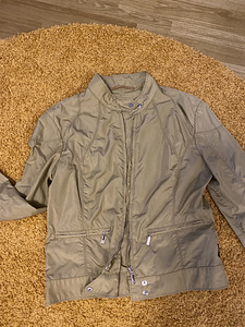 Тоненькая Куртка S/M (1 фото из 2)
