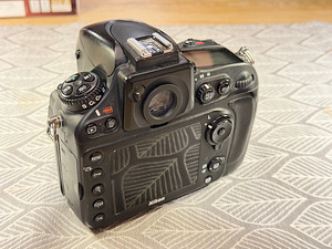 Nikon D800 + Yongnuo YN 50mm f/1.8 objektiiv Nikonile (6 foto / 7)