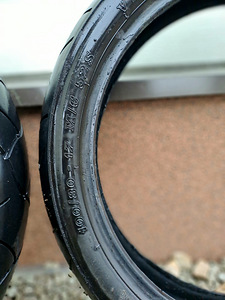 Шины Supermoto Vee Rubber 130/70/17 и 100/80/17 (4 фото из 6)
