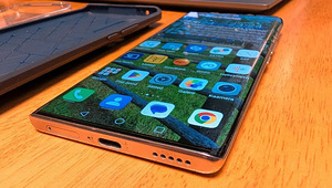 Honor 70 5G nutitelefon (1 foto / 2)