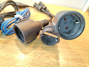 UPS Technoware ERA LCD 1.5, varutoide 1500VA (6 foto / 8)