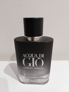 Armani Aqua di gio parfum (1 foto / 1)