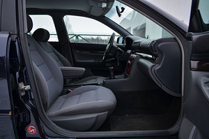 M/V: Audi A4 Avant 1.8T 110kw Quattro (14 foto / 15)