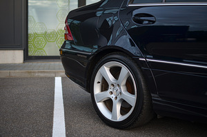 M: Mercedes-Benz C 320 Avantgarde 3.0 165kW (7 foto / 14)