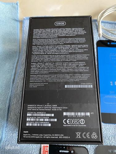 iPhone 7 угольно-черный 128 ГБ (фото #8)