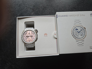 Huawei Watch GT 3 Pro Ceramic 43 мм (6 фото из 9)