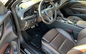 Opel Insignia Grand Sport Innovation OPC-Line 2.0 191kW (3 foto / 3)
