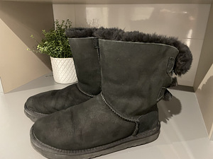 Talve Ugg saapad s 39 (1 foto / 3)