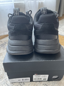 Tommy Hilfiger tossud s40 (4 foto / 4)
