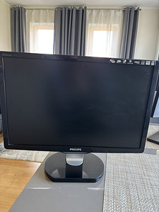 Philips monitor, diagonaal 20 (1 foto / 3)