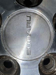 Subaru 215/60 ZR16 (8 foto / 8)