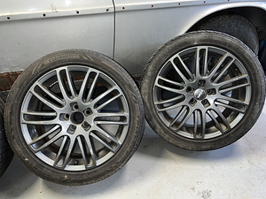 225/45 R17 (3 фото из 10)