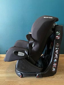 Turvatool MAXI COSI Axiss, 9-18 kg, Authentic Black (3 foto / 4)