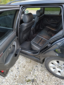 BMW 530D (9 фото из 10)