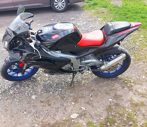 2007 Aprilia RS125 2t full power.Rohelise numbriga. (4 foto / 7)