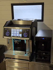 Superautomaatne kohvimasin EverSys Cameo C'2m (7 foto / 7)