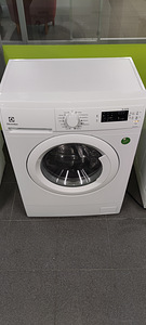 ELECTROLUX PESUMASIN GARANTII (1 foto / 2)