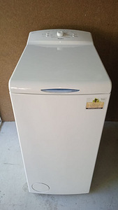 СТИРАЛЬНАЯ МАШИНА Whirlpool (1 фото из 2)