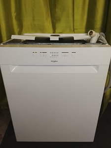 Гарантия на посудомоечную машину Whirlpool (1 фото из 3)