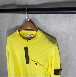 Stone island (3 фото из 5)