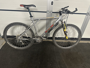 GT Avalance LE 26” rattad (1 foto / 3)