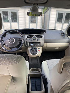 Renault Grand Scenic 1.6 82kw (5 foto / 14)