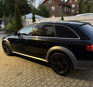 Audi A4 Allroad Quatro 3.0, 176 kW (8 foto / 15)