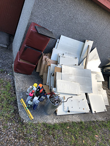 Ära anda tasuta küttematerjal ja kõik muu mis pildil (1 foto / 1)