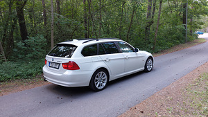 BMW 330 XD 180kw (4 foto / 10)